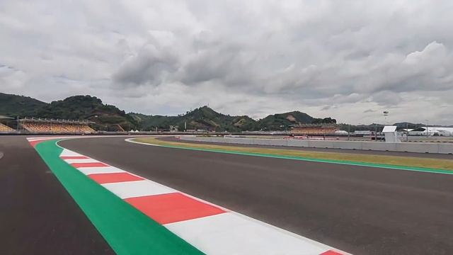 Mandalika MotoGP Harmonica смотреть онлайн