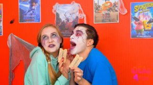 Как Пронести Сладости в Кинотеатр на Хэллоуин Челлендж от Ideas 4 Fun Challenge
