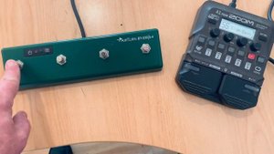 Zoom A1 Four footswitch hack part 2
