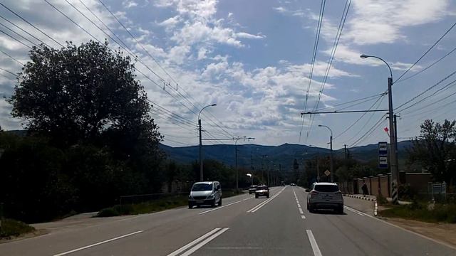 Перевальное, Крым, 13 мая 2017