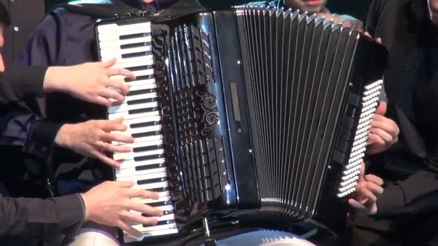 Один Аккордеон и 8 рук. БАХ и ТАНГО. Поелуев Александр - аккордеонист виртуоз. Музыка для души