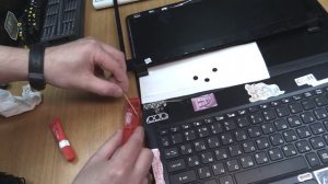 Попытка ремонта петель на ноутбуке: Acer Aspire 3 (N19C1). Чистка матрицы от клея. Выпуск 195.