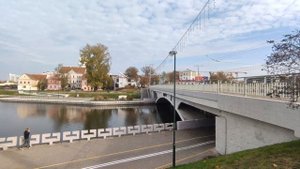 МИНСК В ОКТЯБРЕ.Прогулка по Минску.Остров слез,Троицкое предместье. Немига и Верхний город.