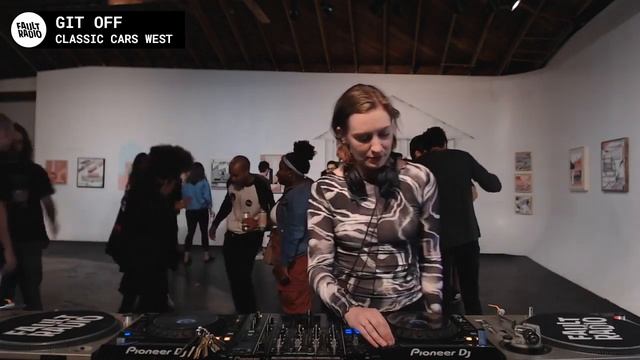 Git Off | Fault Radio DJ Set at Classic Cars West Oakland смотреть онлайн