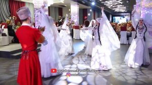 01 Макка Магомедова – «Сохрани меня»