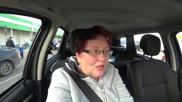 28 сентября. Весь день болтались по городу...потратили опять КУЧУ денег. смотреть онлайн