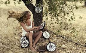 ВРЕМЯ РОДИТ ЖЕЛАНИЕ.  РИТУАЛ ДЛЯ ВСЕХ.  ВЕДЬМИНА ИЗБА. ИНГА ХОСРОЕВА.mp4