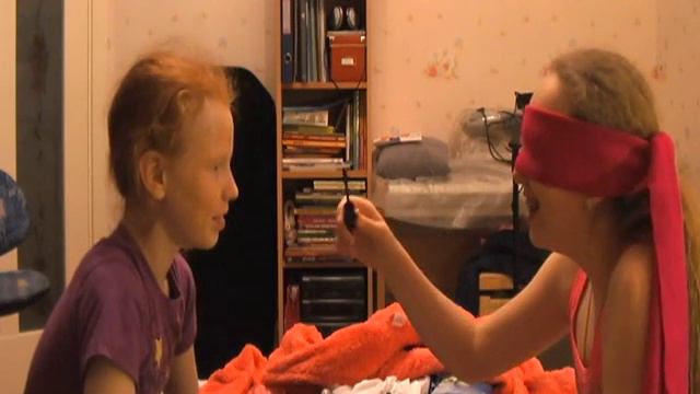 MAKE UP С ЗАКРЫТЫМИ ГЛАЗАМИ!!!! Слепой визажист!!!! смотреть онлайн