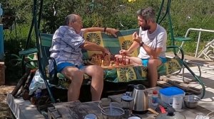 ВЪЕЗД ВО ДВОР ИЗ ПЕСКА ЩЕБНЯ И КАМНЕЙ