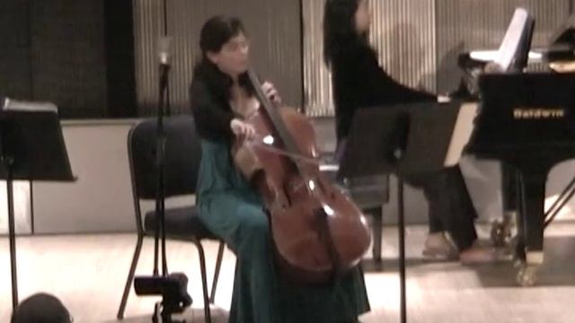 Chopin: Mazurka Op. 33 No. 3, arr. Franchomme; Louise Dubin, Cello; Reiko Uchida, Piano смотреть онлайн