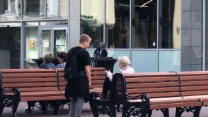 Сколько сигарет дадут 14 летнему подростку в центре города| соц эксперимент Екатеринбург