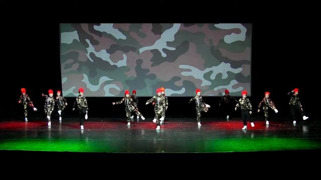 7.Танец дисциплинирует (Уличные Хулиганы) смотреть онлайн