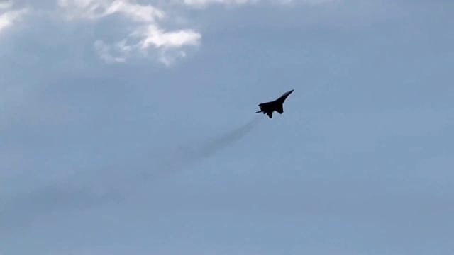 Стрижи прилетели - авиашоу ✈️ завораживает смотреть онлайн