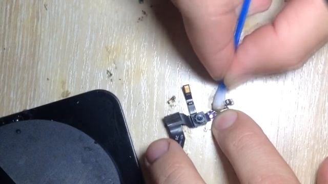 Замена датчика приближения на Iphone 5. Replacement Proximity Sensor for Iphone 5 смотреть онлайн