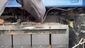 015 - Замена Аккумуляторов на 2020 Volvo VNL760 Replace Batteries #trucking #дальнобой#сша#cdl#volv