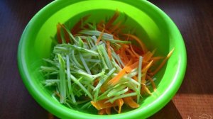 Китайский салат из кабачков и моркови