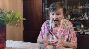 Что делать с "лишними" стволами на яблоне?