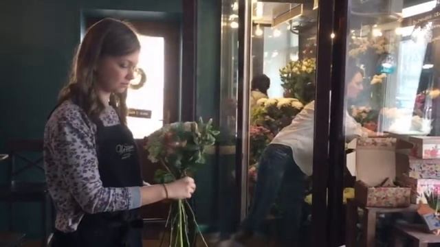 День из жизни студии (mini) смотреть онлайн