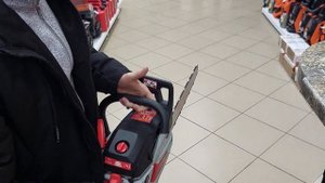 Обзор китайской бензопилы