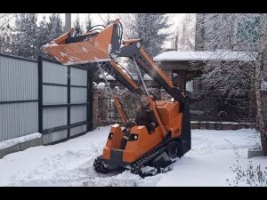 Первый выезд мини-погрузчика!!! УРА