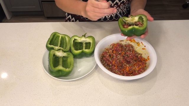 ФАРШИРОВАННЫЙ ПЕРЕЦ С ГРЕЧКОЙ В ДУХОВКЕ. РЕЦЕПТЫ ДЛЯ МАМ. смотреть онлайн