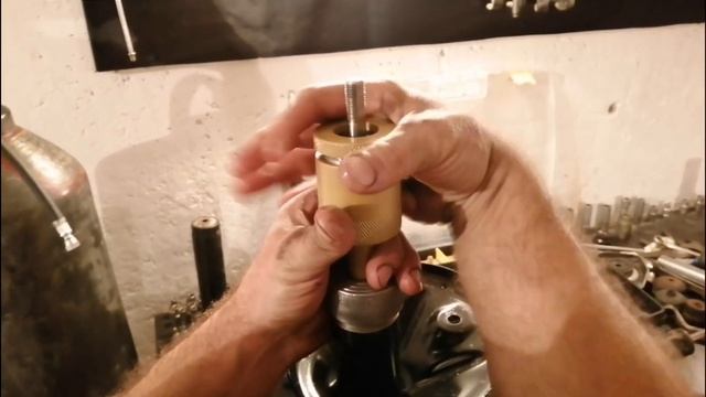 ПРОФЕССИОНАЛЬНАЯ ЗАКАЧКА ГАЗА В АМОРТИЗАТОР смотреть онлайн