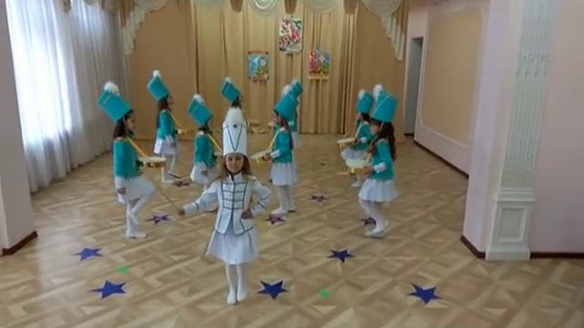 Гурьянова МАДОУ Ласточка юные барабанщицы