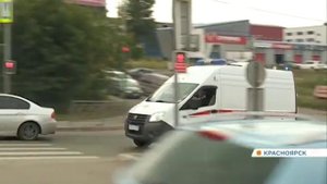 ГИБДД проверила, как красноярские водители уступают дорогу скорой помощи