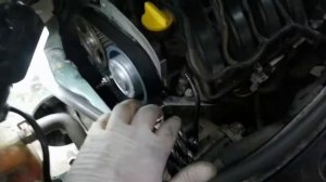 ?Renault Megane? появилась течь масла после замены шестерни впускного распредвала?