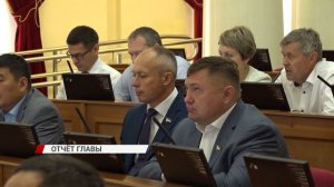 Глава республики Алексей Цыденов выступил с отчетом за прошлый год на сессии Народного Хурала