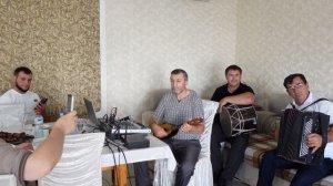 Чеченский МУЗЫКАЛЬНЫЙ ТАЛАНТ. ДУЭТ АККОРДЕОНА И БАРАБАН.