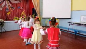 Танец с колосками ДНЗ