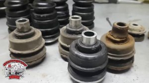 Замена опор кузова на Nissan Pathfinder R51 в Техцентре Коуш на Рубцовской набережной 11.