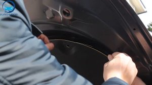 Установка амортизатора капота на Toyota RAV4 5 gen. / Тойота РАВ4 5 поколение