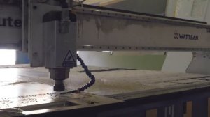 Фрезерный ЧПУ станок Wattsan M1 2030 мощностью 4,5 кВатт - фрезеруем латунь 2 мм.