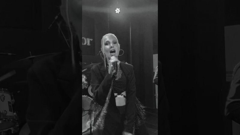 LIVE  Вот так выглядит примерно каждый мой вечер✌️ Концертная жизнь не останавливается!