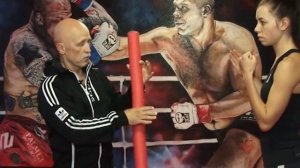 В.Н.Крючков.ТВ передача Защити себя сам . Женская самооборона 1