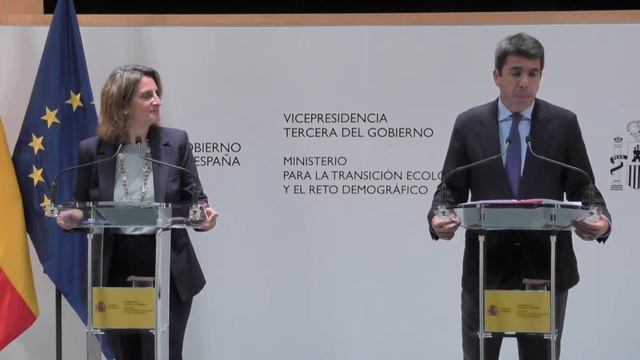 DIRECTO | Rueda de prensa conjunta de Teresa Ribera y Carlos Mazón | EL PAÍS смотреть онлайн