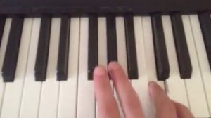 Easy melodies #2 Katusha on piano | Простые мелодии #2 Катюша на пианино