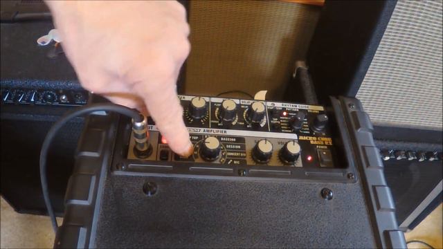 Roland Cube RX Stereo DC Powered Bass Amp Ed Dana Guitar смотреть онлайн