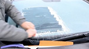 Is it worth it? Fiskars SnowXpert Ice scraper