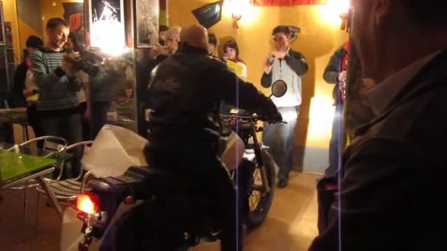 Открытие байкерского кафе во Владивостоке - 1 смотреть онлайн