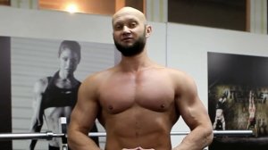 Домашняя тренировка. Отжимания от пола на трицепс. Французский жим сидя с гантелями. Суперсеты