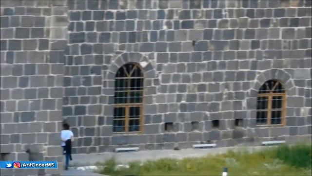 Kanlı Tabya Dışarıdan Görünümü - Kars / Türkiye смотреть онлайн