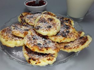 ОБАЛДЕННО ВКУСНЫЕ ОЛАДУШКИ С ИЗЮМОМ!