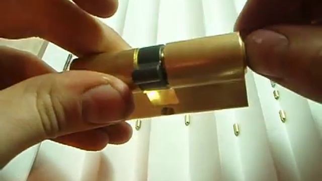 Вскрытие Аллюр F60mm-6k PD. Вскрытие отмычками перфорированного замка .RL.video.part12