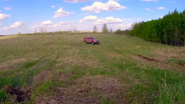 Toyota 4Runner/Hilux Hard Landing | Hitting Jumps | Canada смотреть онлайн