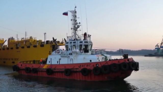 Giant tanker "Vladimir Monomakh"