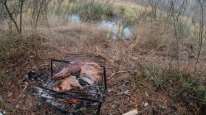 Жарим говяжий стейк и кушаем маринованные грибы из бочки
