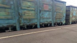 ВЛ10У-410/081  с грузовым составом через платформу городской дворец культуры